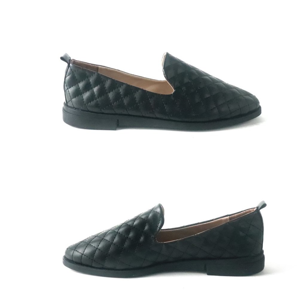 Leather loafers. Women. Everyday wear